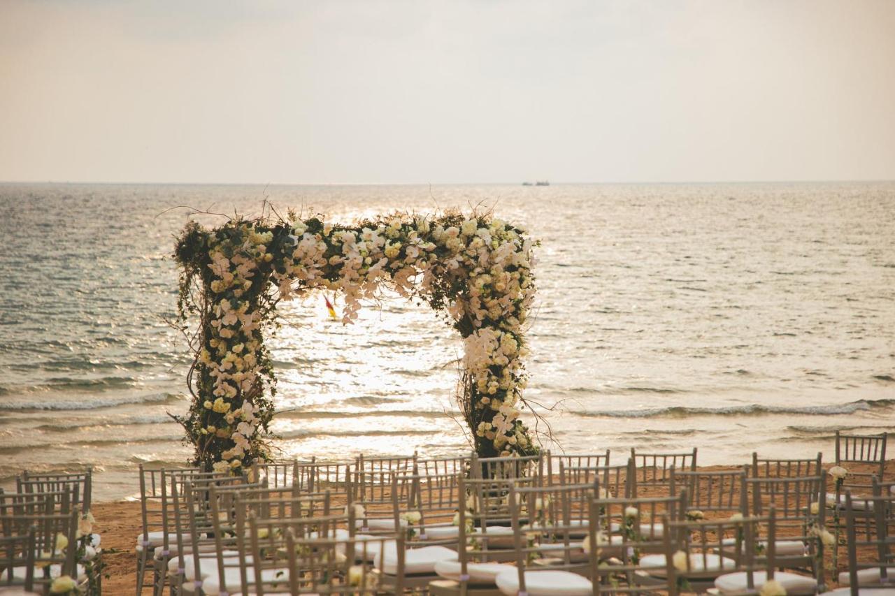 Resort Crowne Plaza Starbay By Ihg Phu Quoc
