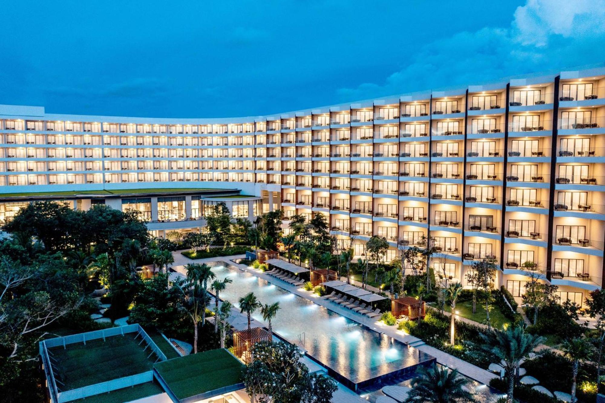 Crowne Plaza Starbay By Ihg 5* Phu Quoc