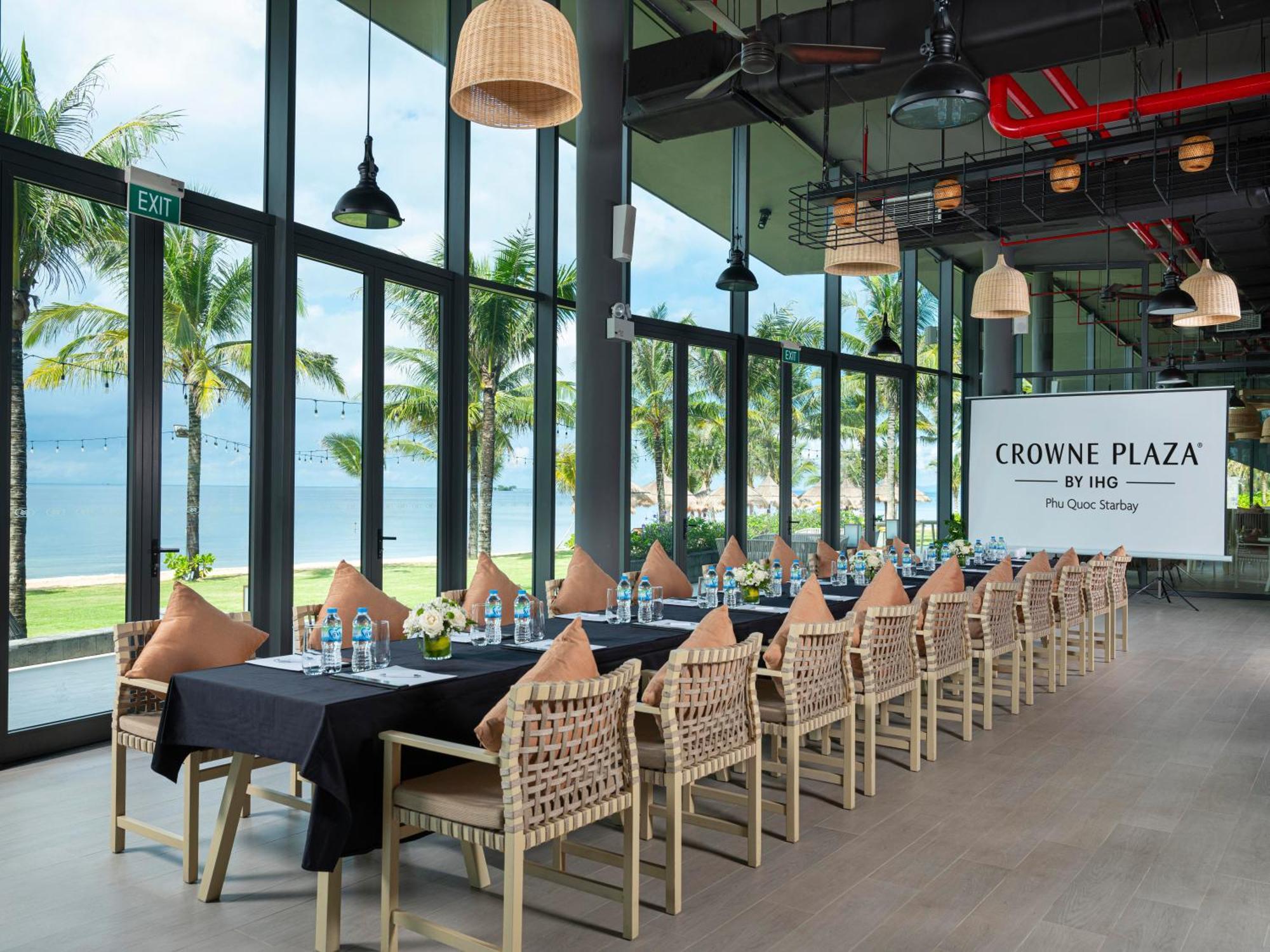 Crowne Plaza Starbay By Ihg Resort 5*